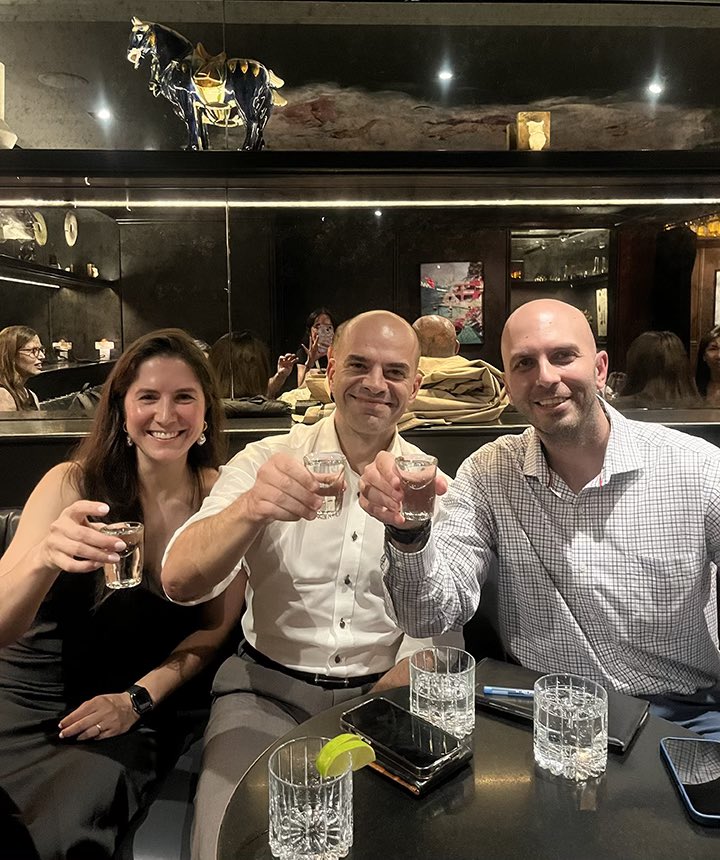 Iannis Aifantis (@iannisaifantis1) on Twitter photo Celebrating our first ever NK/tumor micro environment study that was just accepted for publication. Congrats to the impressive <a href="/HockemeyerKate/">Kate Hockemeyer</a> and <a href="/nkourtis/">Nikos Kourtis</a> !! Beautiful art work by <a href="/EmmaVIDALL/">Emma VIDAL</a> ! Stay tuned for more soon! #NKcells #stress #melanoma #Cancer Celebrating our first ever NK/tumor micro environment study that was just accepted for publication. Congrats to the impressive <a href="/HockemeyerKate/">Kate Hockemeyer</a> and <a href="/nkourtis/">Nikos Kourtis</a> !! Beautiful art work by <a href="/EmmaVIDALL/">Emma VIDAL</a> ! Stay tuned for more soon! #NKcells #stress #melanoma #Cancer