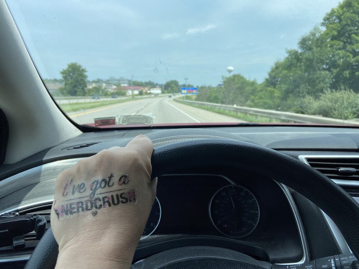 Illuminatrix6's tweet image. There were a few seconds when I regretted putting this temporary tattoo on my hand. But now, when this is my view for the next eight hours, I am totally not sorry, not one bit! #NerdCrush #WoTCon2024