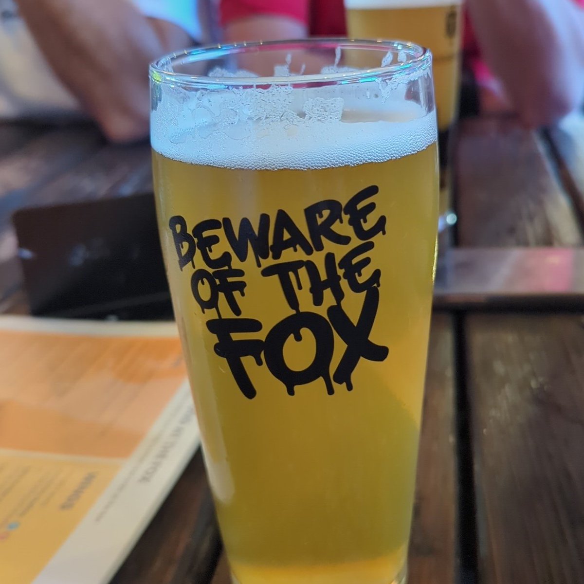 Great to have a cold pint of <a href="/SirenCraftBrew/">Siren Craft Brew</a> snapback at <a href="/TheFoxBeerhouse/">Fox and Hounds</a> after a day of San Miguel at a depleted Readipop bar