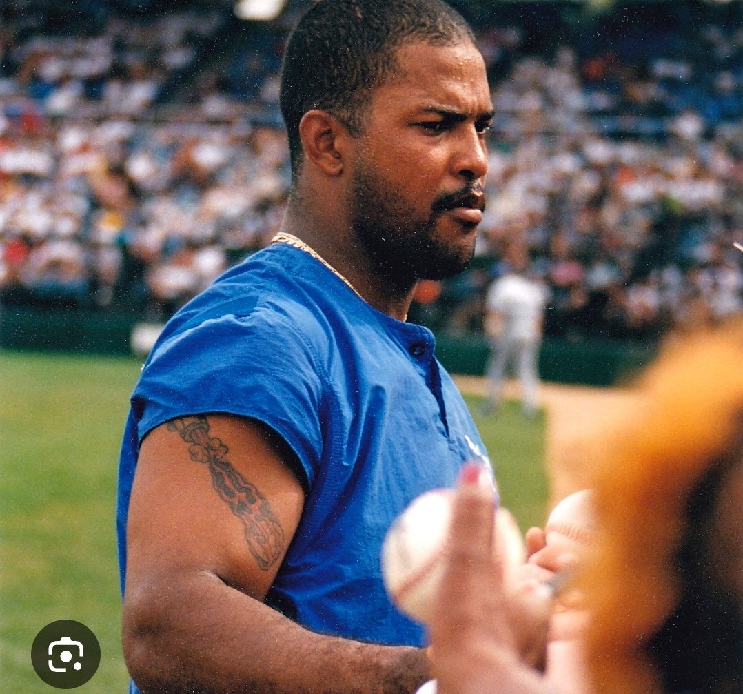 CousinKyleD's tweet photo. @notgaetti Raul Mondesi had a knack for the outfield assist. Even had a cannon tattoo on his arm lol https://t.co/zYZNduSNV9