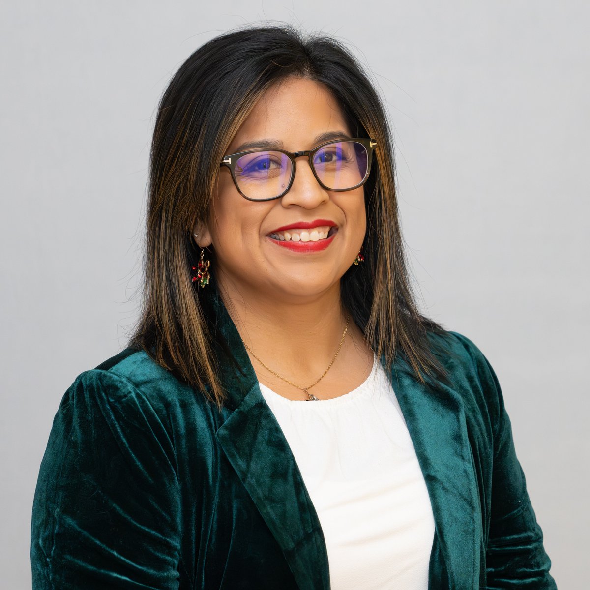 Don’t miss our Greenhouse and Nursery Product Manager, Elizabeth Dunbar as she provides valuable insight on the “Grow Forward: Leveraging Your Strengths in the Workplace” panel in the Short North Ballroom at 4!