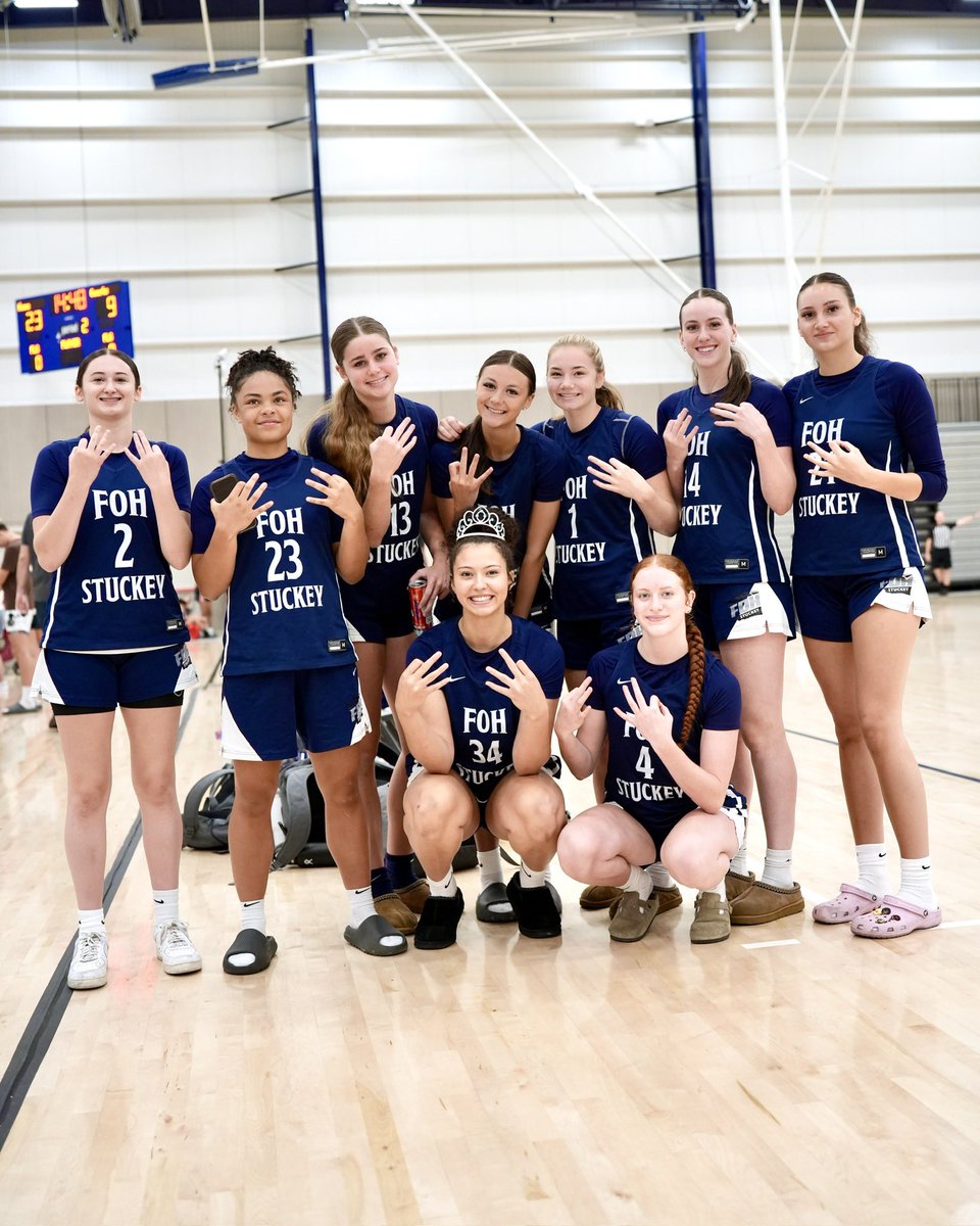 niketoc's tweet photo. DAY 3 IS HERE⚡️

Nothing but great energy and amazing competition. Let’s keep it going!!

#capitolshowcase #tournamentofchampions https://t.co/GHKravZ8YK