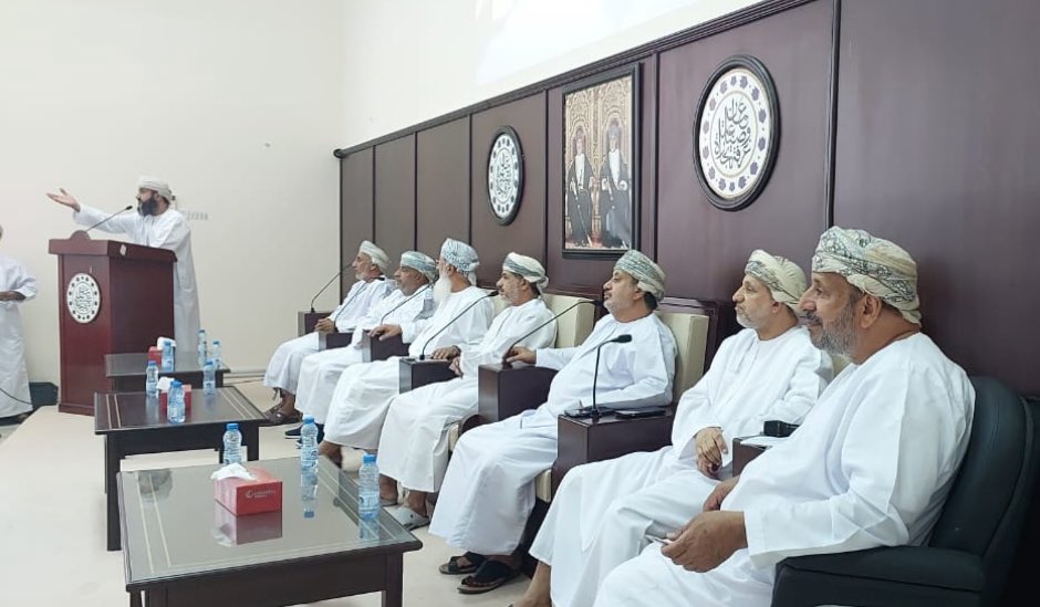 عَبْدُالله بن مُحَمّد العَبْري (@alabriamz) on Twitter photo نبارك لأهالي محافظة الداخلية خاصة، ولعمان عامة قيام شركة الداخلية للتنمية والاستثمار العالمية <a href="/ddig_om/">AlDakhiliya Global Development & Investment</a> كأول كيان استثماري يجمع ولايات المحافظة، كما نبارك لمجلس إدارة الشركة المنتخب، ندعو الله تعالى التوفيق والسداد لهذه الشركة الرائدة، وأن تحقق طموحات المؤسسين لها والمساهمين فيها. نبارك لأهالي محافظة الداخلية خاصة، ولعمان عامة قيام شركة الداخلية للتنمية والاستثمار العالمية <a href="/ddig_om/">AlDakhiliya Global Development & Investment</a> كأول كيان استثماري يجمع ولايات المحافظة، كما نبارك لمجلس إدارة الشركة المنتخب، ندعو الله تعالى التوفيق والسداد لهذه الشركة الرائدة، وأن تحقق طموحات المؤسسين لها والمساهمين فيها.