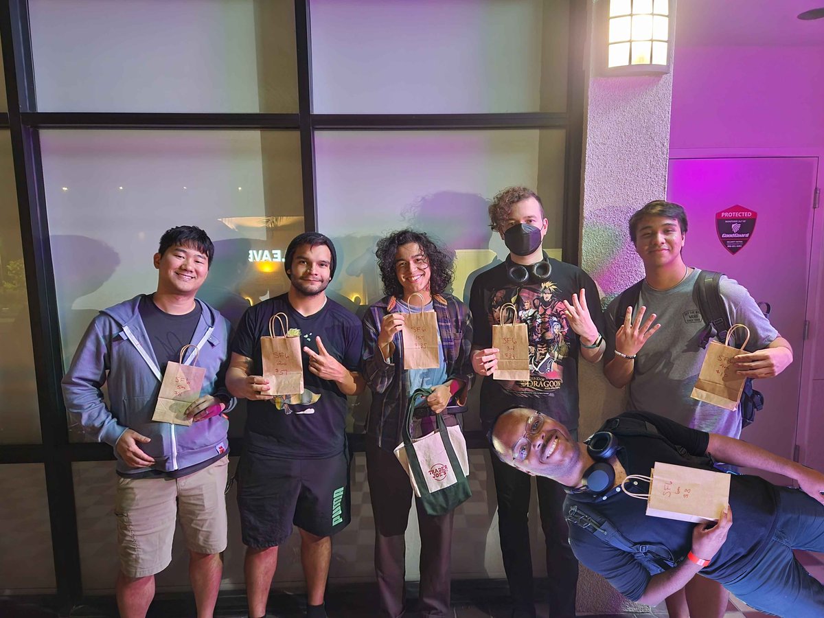 SoCalColosseum's tweet photo. Congrats to Axel for taking this month's #ContenderClash Street Fighter 6 tournament!
🥇 Axel
🥈 @airjordan43
🥉 @LGrinta
4⃣ @Abyssal_FGC
5⃣ @spyearwood / @sleepnsheep https://t.co/4PeI8k9WJz