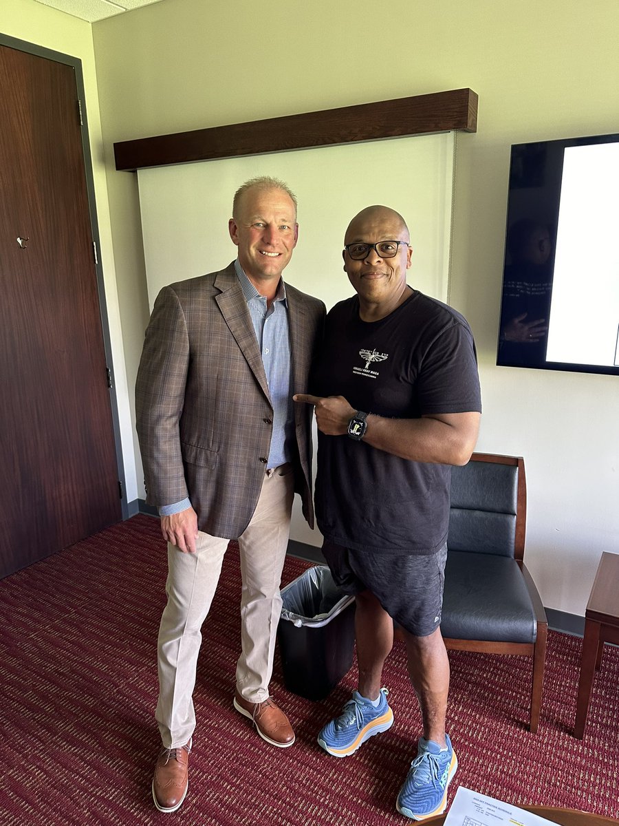 Al Poodie Carson (@alpoodie) on Twitter photo Finished a Great week of working David Kahn Krav Maga Football Combatives with The Nations Best O and D Lines along with the Best Head Coach <a href="/KalenDeBoer/">Kalen DeBoer</a> and O Line coach <a href="/CoachCKap/">Chris Kapilovic</a> #ViolentHands #GOAT99workout #RollTide <a href="/AlabamaFTBL/">Alabama Football</a> #2B4NHT Finished a Great week of working David Kahn Krav Maga Football Combatives with The Nations Best O and D Lines along with the Best Head Coach <a href="/KalenDeBoer/">Kalen DeBoer</a> and O Line coach <a href="/CoachCKap/">Chris Kapilovic</a> #ViolentHands #GOAT99workout #RollTide <a href="/AlabamaFTBL/">Alabama Football</a> #2B4NHT