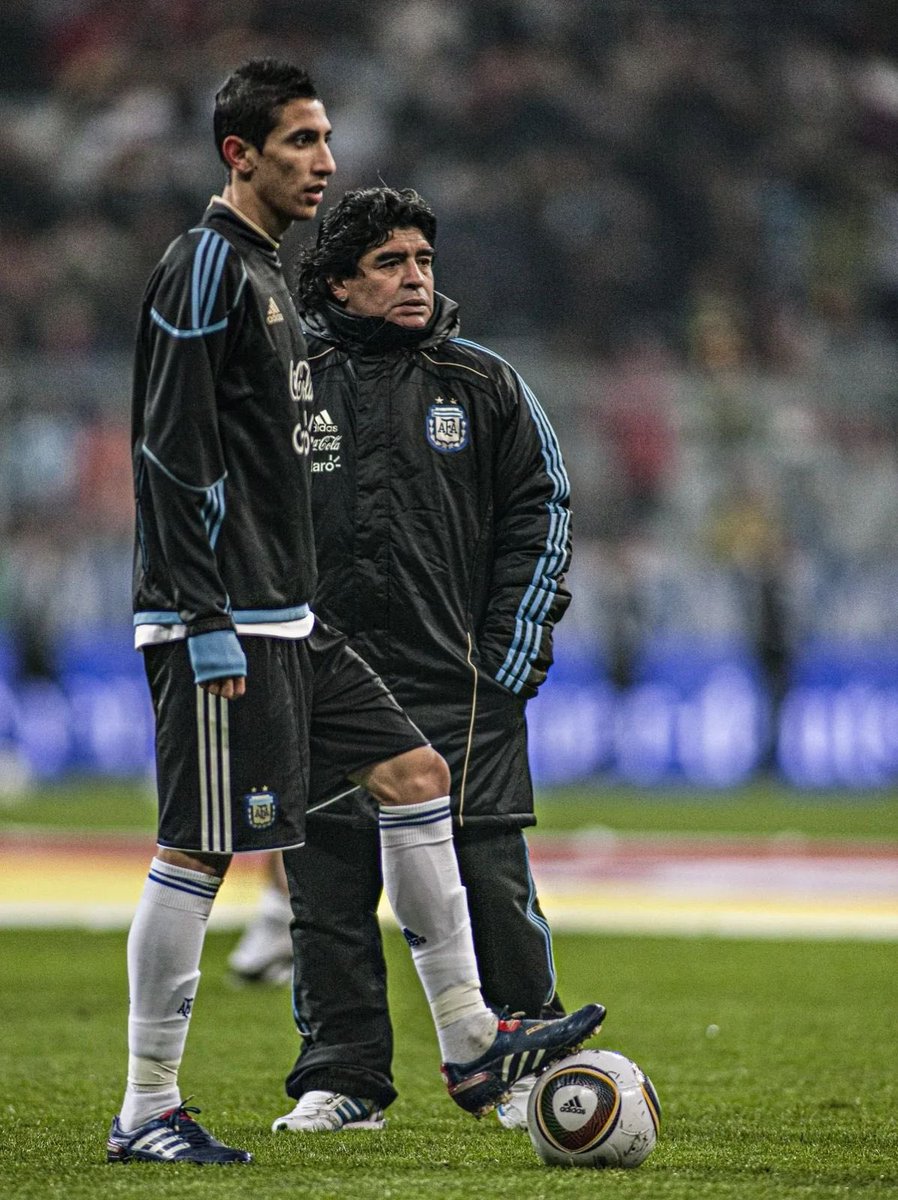 Football Pictures That Go Hard (@hardfootypix) on Twitter photo 