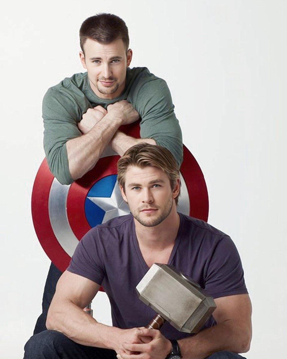 AlphaManUniv's tweet photo. Chris &amp; Chris 😍🔥 #MancrushMonday #ManlyMonday #CaptainAmerica #Thor #SuperHunks #Marvel #MCU #ChrisEvans #ChrisHemsworth https://t.co/vnpZee85rC
