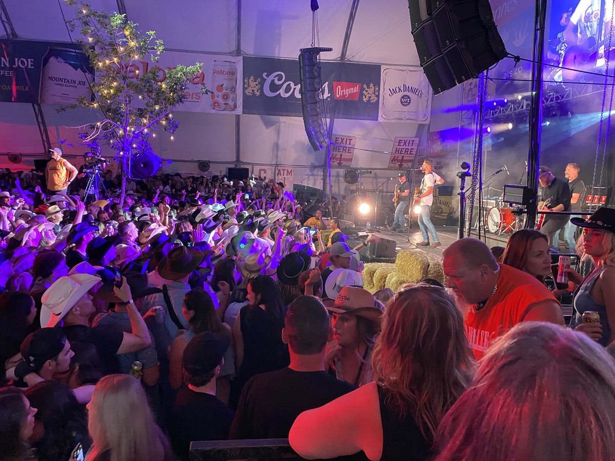 Ted Henley tweet media