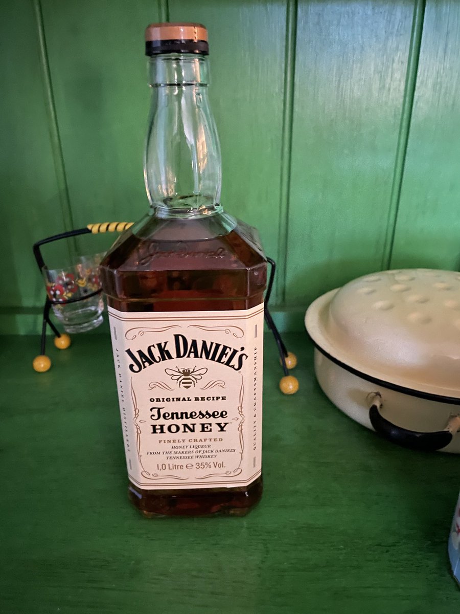 Lyn Eaton tweet media