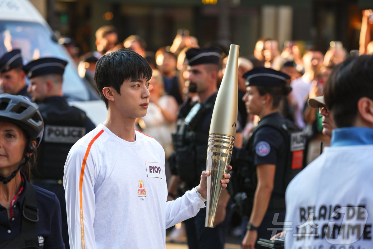 러브모드 tweet media