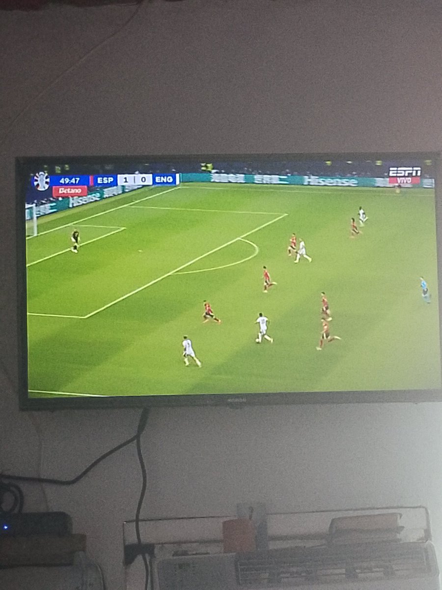 .<a href="/dcabellor/">Diosdado Cabello R</a> .<a href="/NicolasMaduro/">Nicolás Maduro</a> Viendo la final Inglaterra vs España. Nico Williams hizo gol .

Y la gente comenzó a cantar vamos Nico... Vamos Nico . Jejejejeje hasta en Alemania corean vamos Nico .