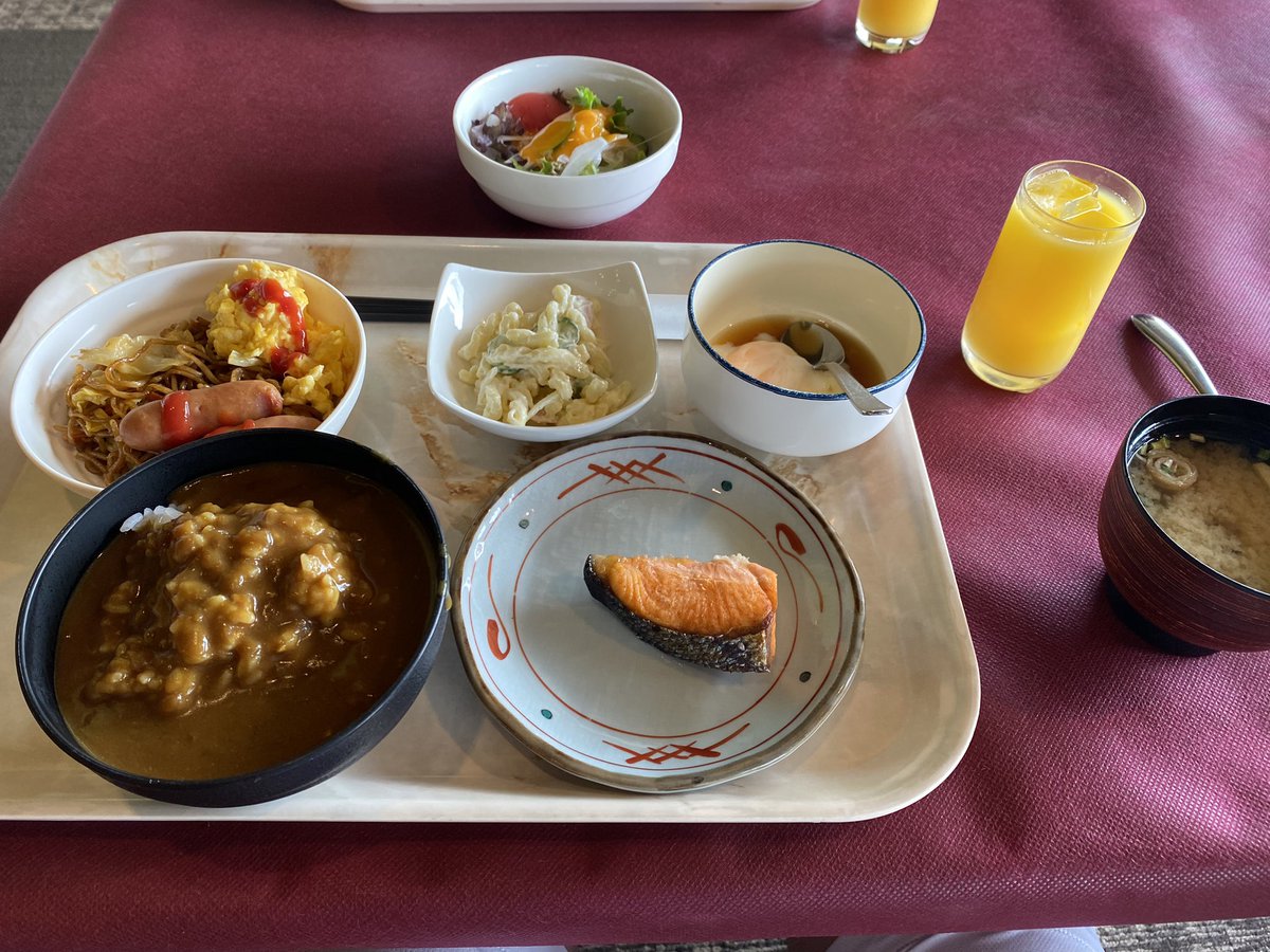 昨日は大多喜城ゴルフクラブへ⛳️

前日まで雨予報だったので、中止にするかギリギリまで迷ったけど、全然大丈夫で一度も雨にやられずのラウンド出来たので良かった🏌️‍♂️

帰りは木更津アウトレット寄ったりして楽しかった✨

ゴルフは82なんで、まぁまぁよしだな😚