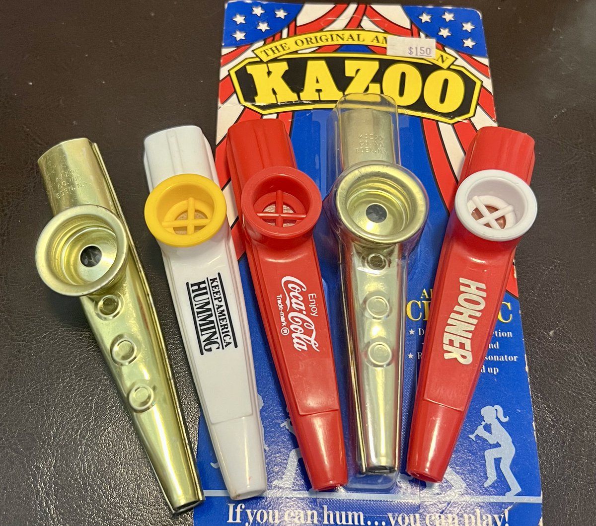 TeriE's tweet photo. LOT of Vintage #KAZOOS 5 PC LOT Humming Toys #Collectible Musical #MadeInUSA #vintage80s FREE SHIP
#vintagetoys #kazoo #collectibles #musicaltoys #humming #tintoys #cocacola #advertisingpromo #horner #summerfun #parades #noisemakers #ebayfinds #ebaylot
https://t.co/gY6ves6aUN https://t.co/Bdhm6LJ577