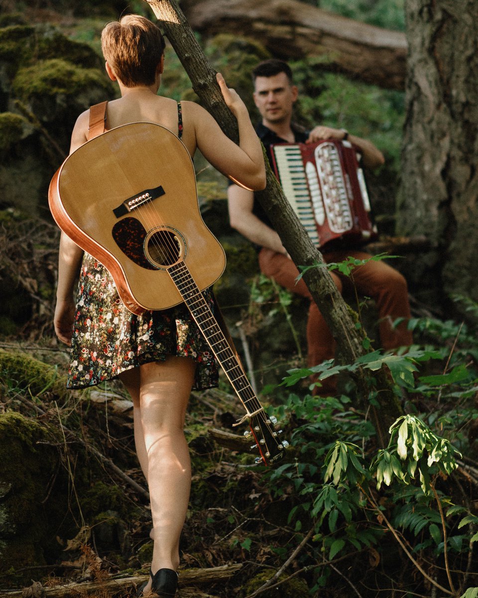 West My Friend (@westmyfriend) on Twitter photo Eden’s guitar is back and is on its way to the bandshell in Beacon Hill Park for our concert there on Tuesday at 7pm! Hope to see you there too, and be sure to check out <a href="/COOKEILIDH/">COOKEILIDH</a> at 6pm first. Eden’s guitar is back and is on its way to the bandshell in Beacon Hill Park for our concert there on Tuesday at 7pm! Hope to see you there too, and be sure to check out <a href="/COOKEILIDH/">COOKEILIDH</a> at 6pm first.