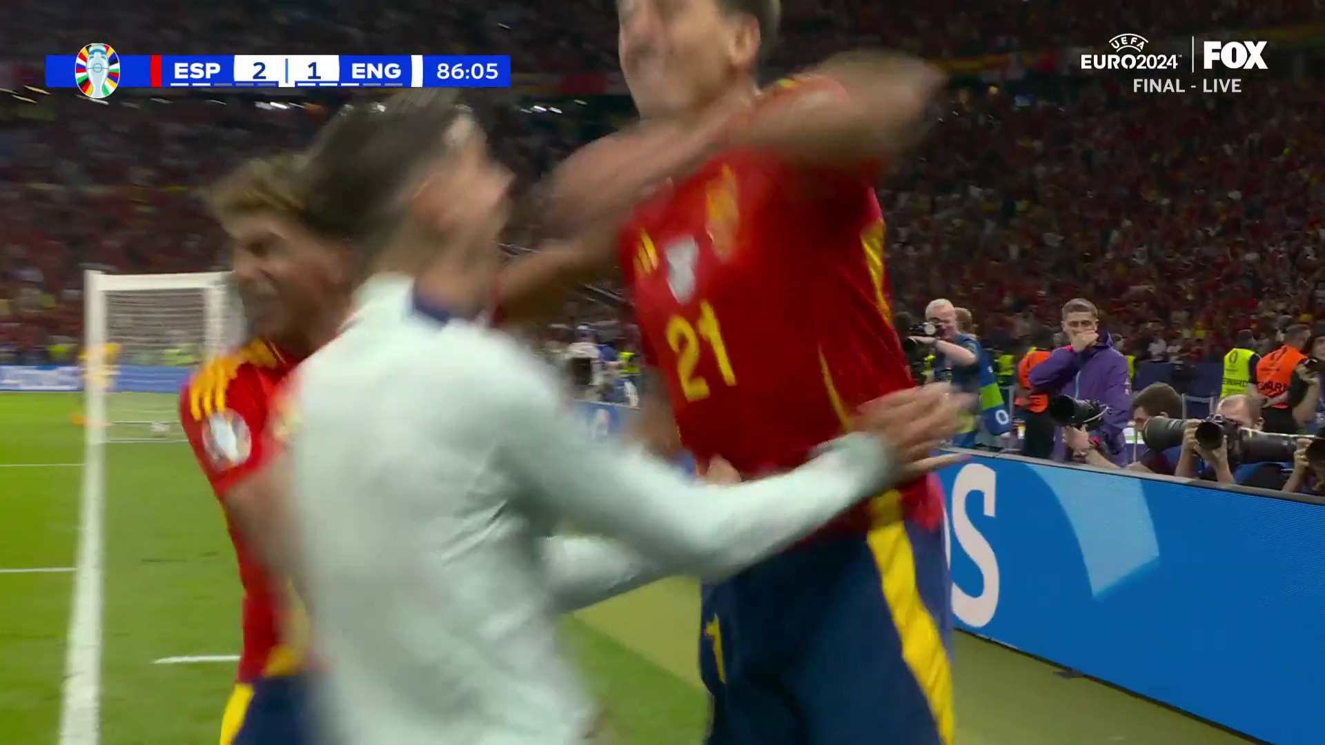 SPAIN TAKES THE LEAD IN THE 86TH MINUTE 😱Mikel Oyarzabal with a MASSIVE goal for Spain 🇪🇸