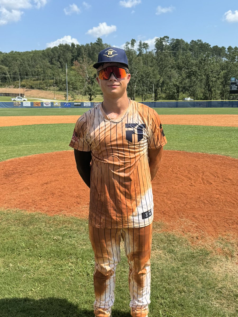 Player of the game and dirtiest goes to 5 Tool Academy’s #2 B. Rock going 3-4, with 3 doubles, 3 RBI’s and a .556 ba for the weekend.