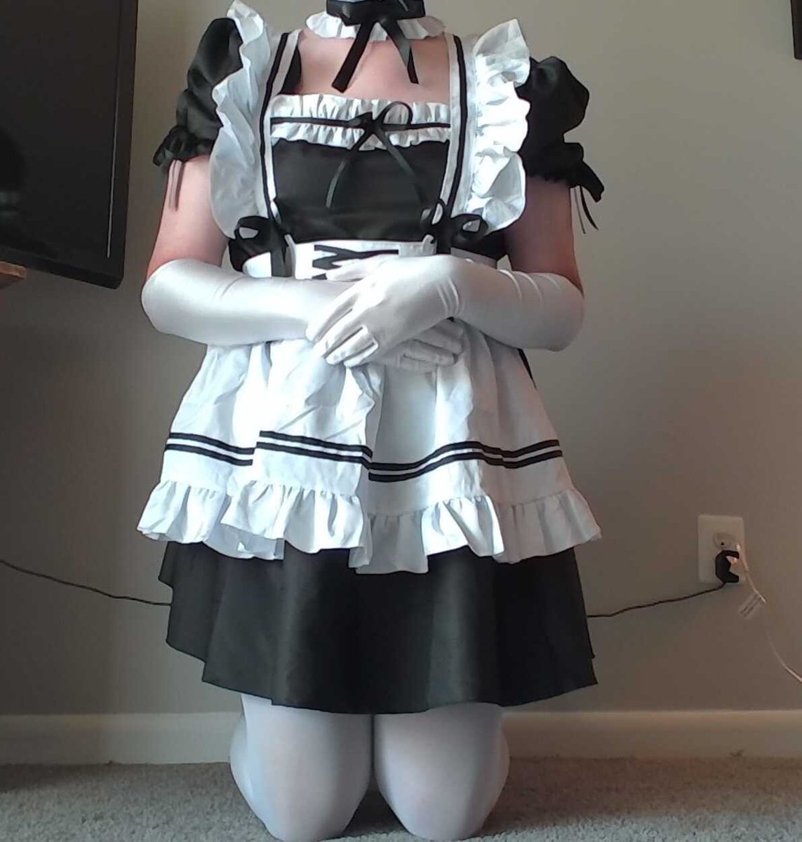 DirtyGirlLayla's tweet photo. everyone say hello to sweet little sissy Erin #caged #alwaysgonnabecaged #nevergonnagetout #sissyfairy #sissyfag #sissymaid #sissywhore https://t.co/Y6aJrO9Bgo