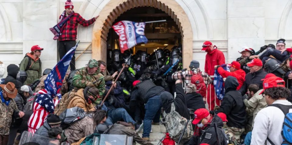 TAGGsquad's tweet photo. 👉🏼Shooter was:
White
Male
Republican
Used AR-15
👉🏼Shooter was not:
Illegal immigrant
Democrat
“Antifa”
“BLM”
Ethnic minority 
Working for Biden

**If you repeatedly instill political violence into your following/supporters, DON’T be surprised or ANGRY when the barrel is eventually pointed at you… Rough day for MAGAs. 🤫🤐