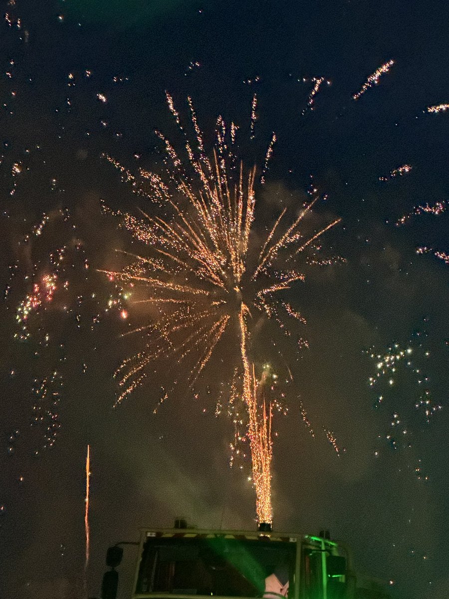 Fireworks… not eco friendly but entertaining… life not always eco friendly.. not always entertaining… but other options suck! So occasionally enjoy the fireworks 😉
