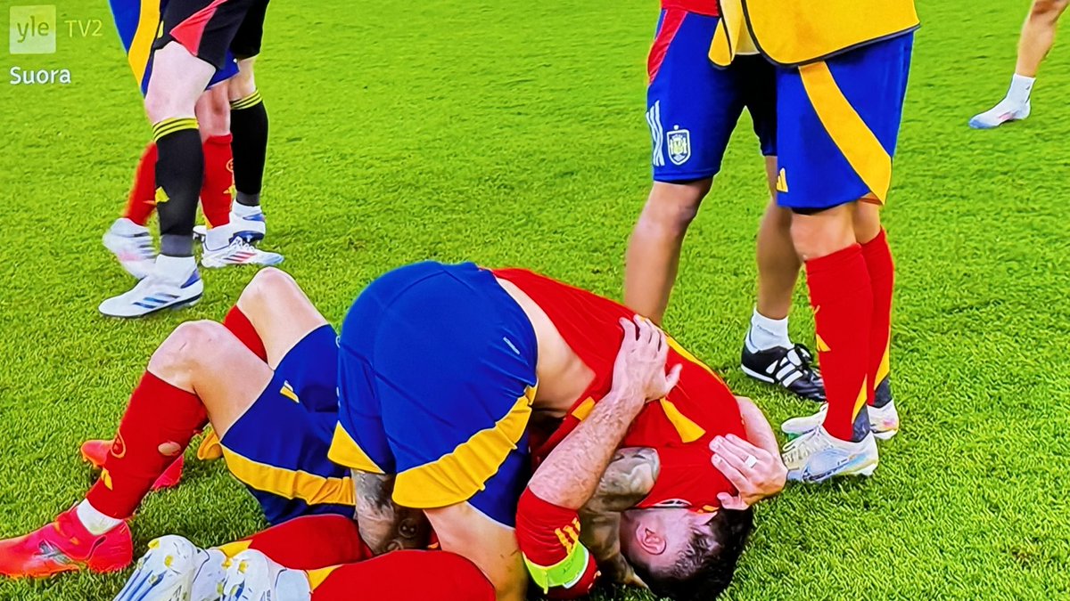 Otso Z. Laxenius tweet media