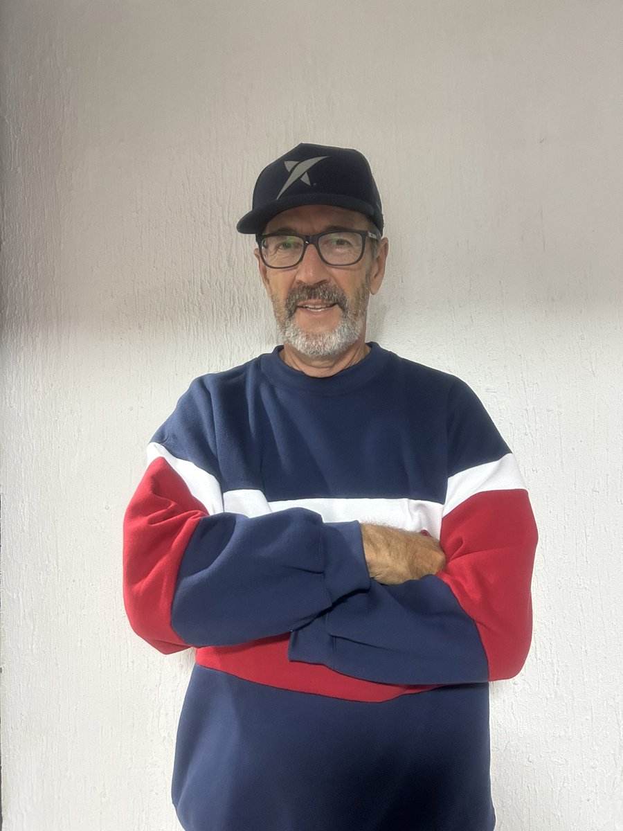 _HugoDeLeon's tweet photo. Gracias https://t.co/2fJYJR14da por mandarme el manto sagrado del bolso. https://t.co/jqqLIlC2yu