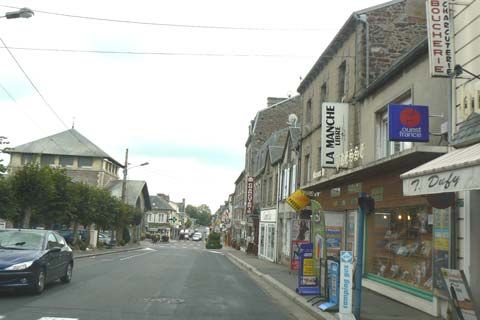 france_images's tweet photo. The town of #Brehal in #Normandy, https://t.co/Wu7FBUvJCo

#France 🇨🇵 #travel #photo https://t.co/p8TJbjN1be