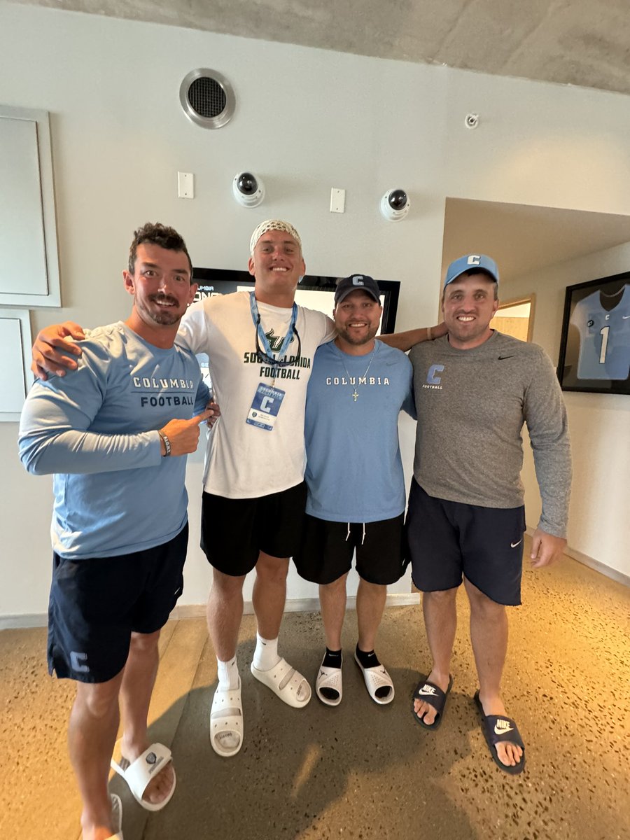AidenHolewski40's tweet photo. Had a great camp today at Columbia university. Blessed to say I’ve earned an offer from Colombia university! Beautiful school and great people!
Thanks to: @CoachStoNGo @Coach_Poppe @_CoachG_ https://t.co/WkozsXGpaA