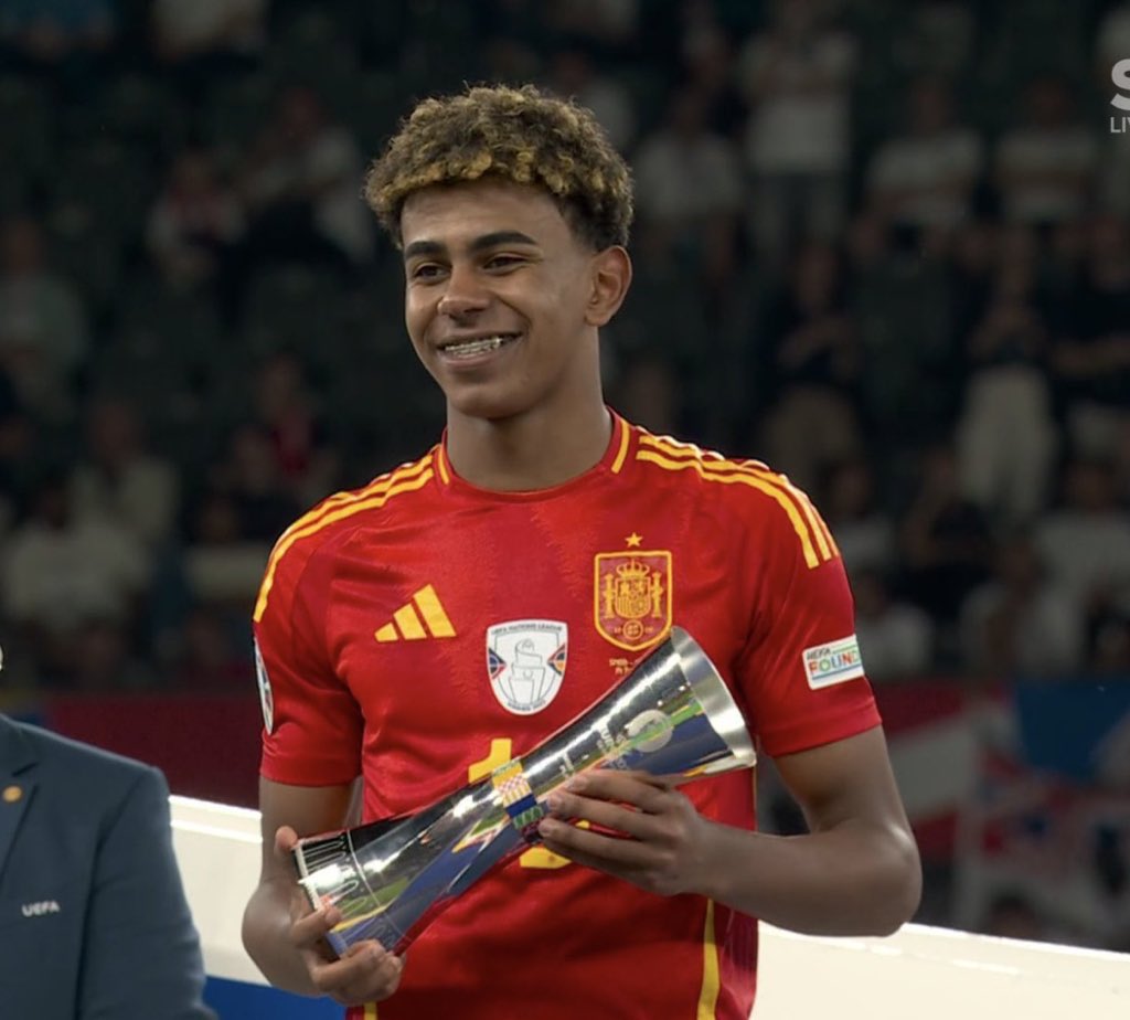 theberneese's tweet photo. Young player
of the tournament                                   ???? https://t.co/eVY3IVek7t