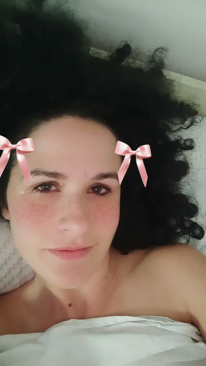 killnelle's tweet photo. YESTERDAY                          TODAY https://t.co/IuTdUpPLXS
