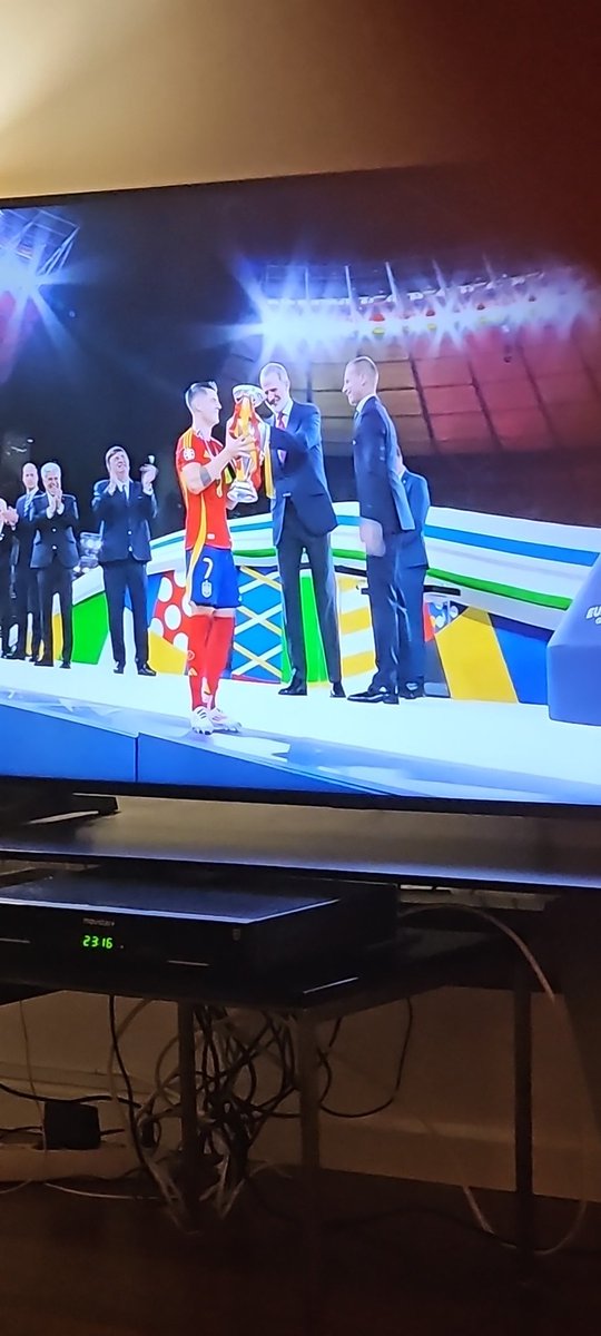 Julio Insa tweet media