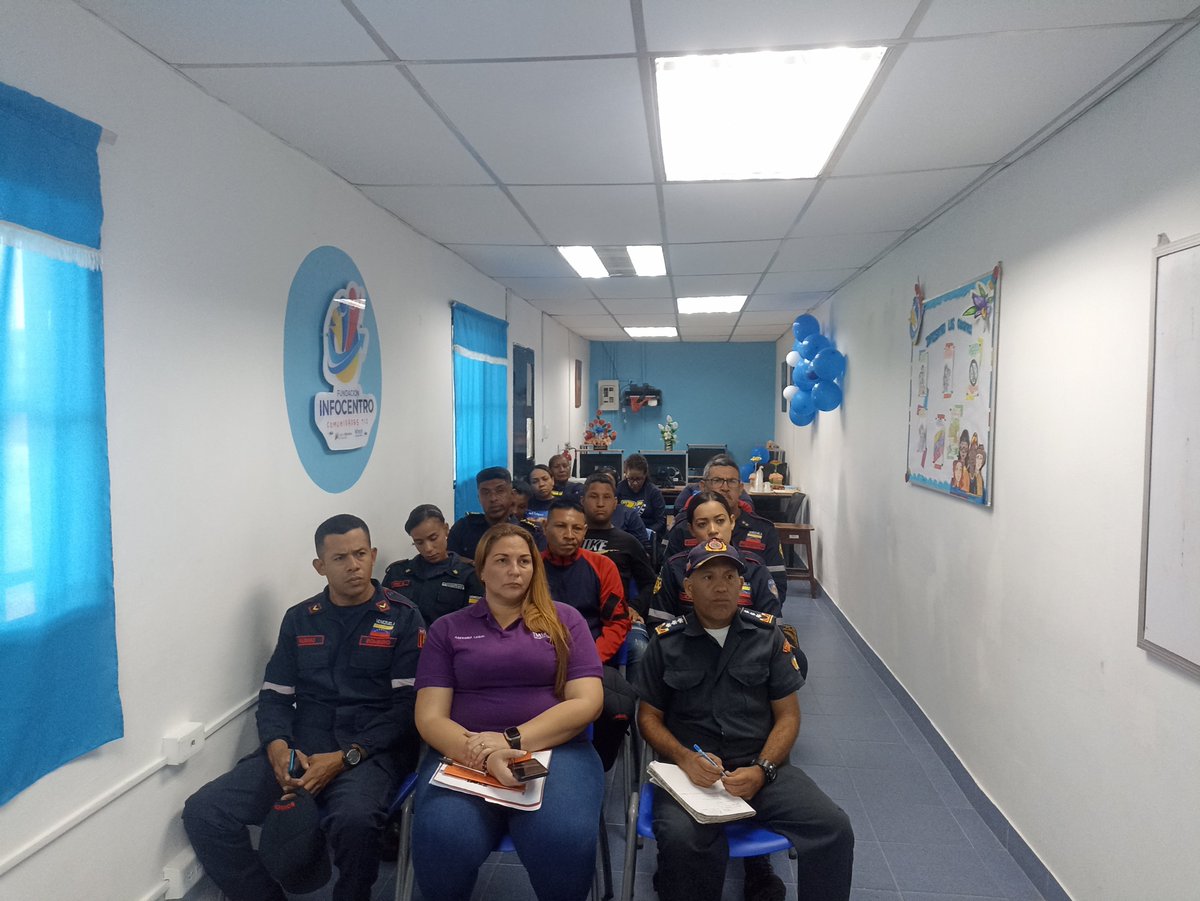 infomon25's tweet photo. En el marco de la Gran Misión Venezuela Mujer, el día martes 2 de julio se realizó exitosamente,  en el espacio del Infocentro Los Guaritos, el conversatorio " Violencia Intrafamiliar y sus Consecuencias", dirigido al personal del Cuerpo de Bomberos del Municipio Maturín. https://t.co/tu8QdDMYGC