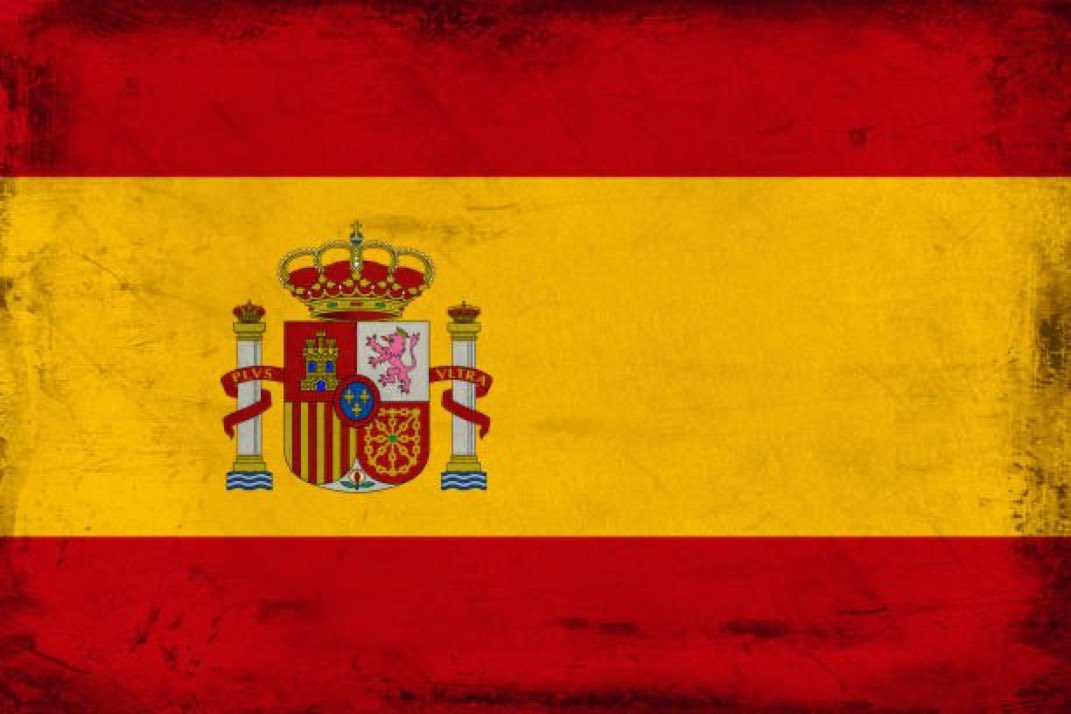 AkpraiseMedia's tweet photo. Spain becomes the first country in history to win the Euros four times. https://t.co/ZdDH7Dg35k