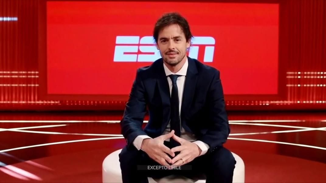 crowderista's tweet photo. el verdadero MVP de la Eurocopa fue este señor, honor, Don Mariano Closs https://t.co/BhQgww0mme