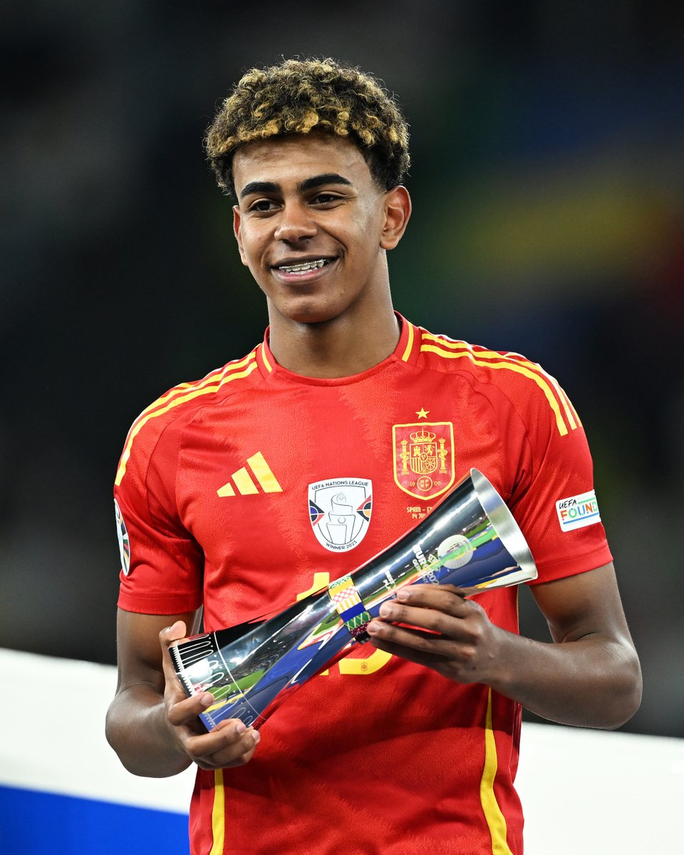 Lamine Yamal. Generational. 

#UCL