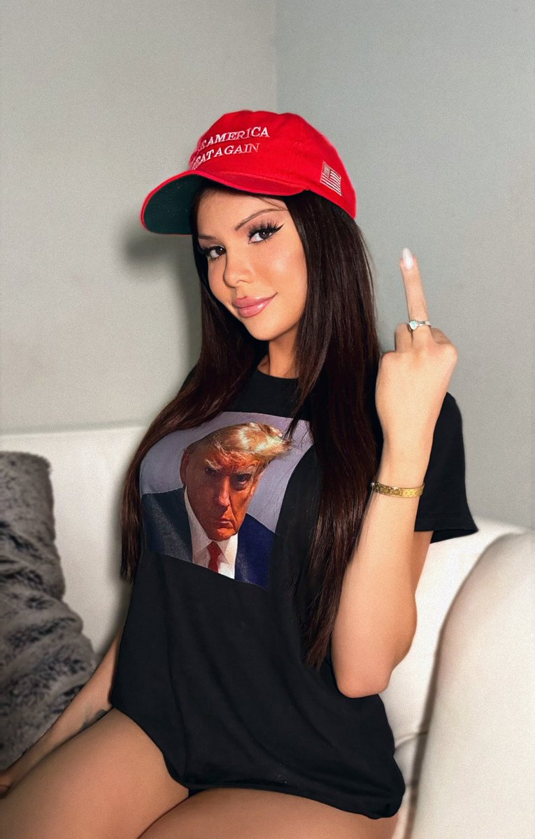 BLAIRE WHITE tweet media