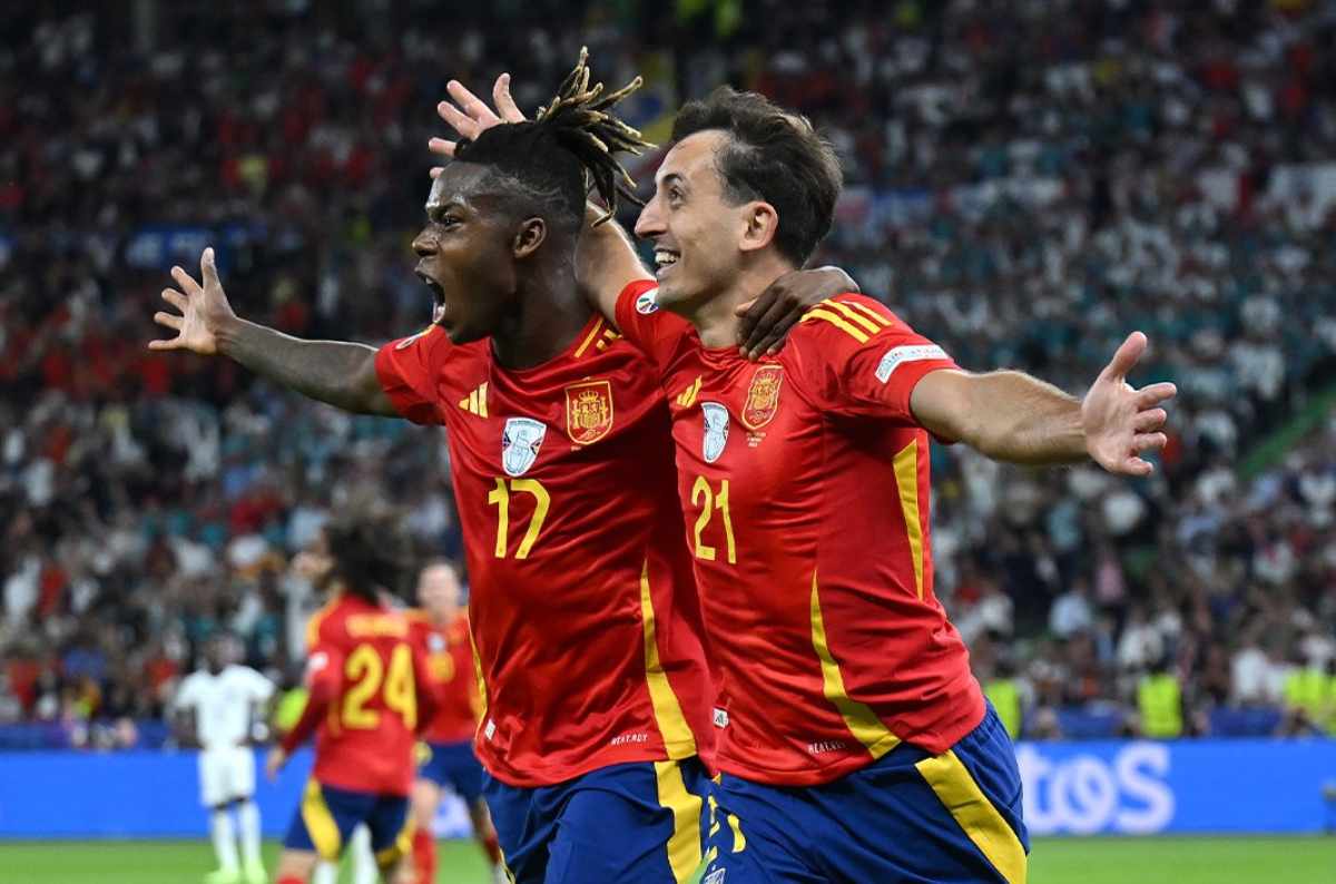 NotiGlobalNet's tweet photo. España campeona de la Eurocopa 2024 tras vencer a Inglaterra https://t.co/0bI5xcgj5Z https://t.co/183FQmnXys