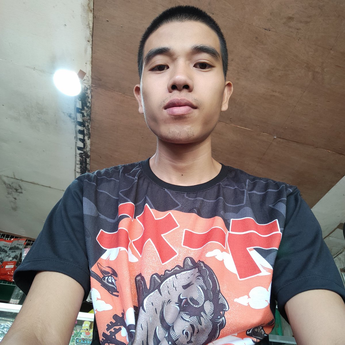 GeraldEslisa's tweet photo. #NewProfilePic https://t.co/VLONJUowy6