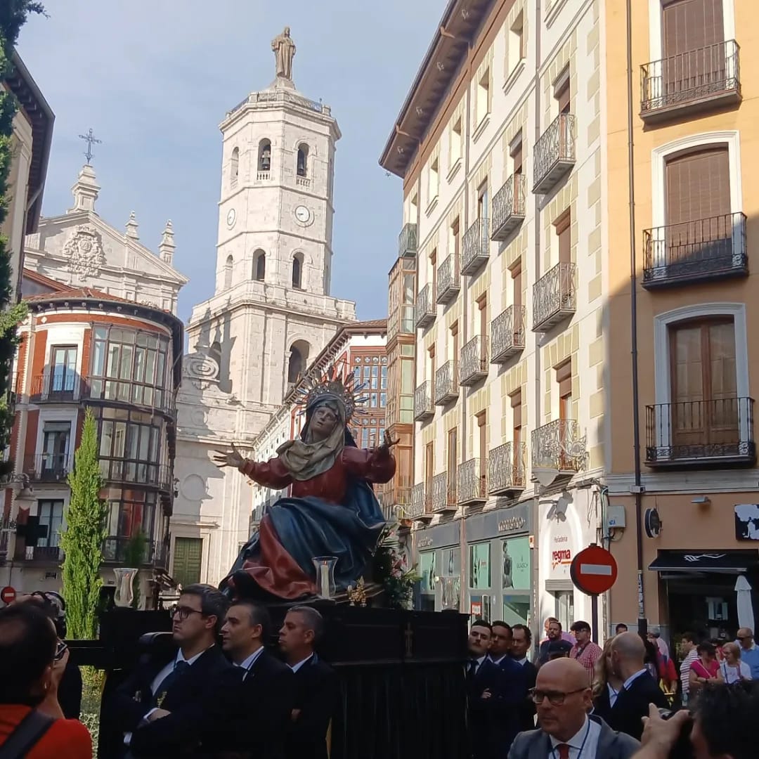 Cofradía StoEntierro tweet media