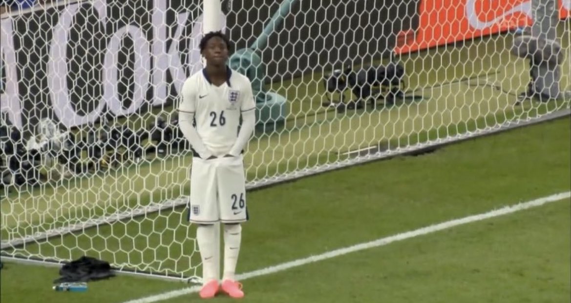 Kobbie can absolutely keep his head held high despite this result, what an absolutely absurd 8 months he’s had in his rise to football

Deserves a much needed break and we go again next season ❤️