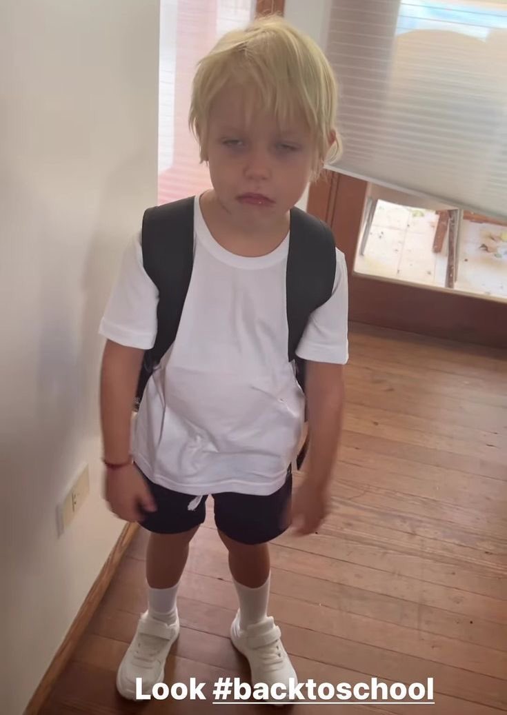 las pocas ganas q tengo de volver al liceo soy esta