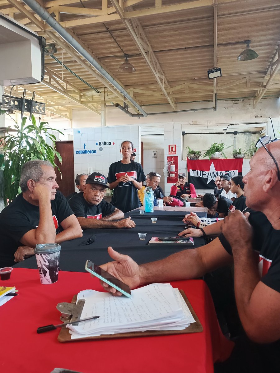 Movilizaremos a cualquier camarada que sume votos  para nuestro partido.

Con esta Palabras Jeimar Vasquez responsable de Célula La Auyama interviene durante Reunión de la Dirección Regional Ampliada del Edo. Nueva Esparta.

<a href="/WBenavides_MRT/">Williams Benavides</a> 
<a href="/TupamaroMRT_/">Movimiento Revolucionario TUPAMARO Vzla.</a> 
<a href="/OrienteMRT_/">Bloque_OrienteMRT</a>