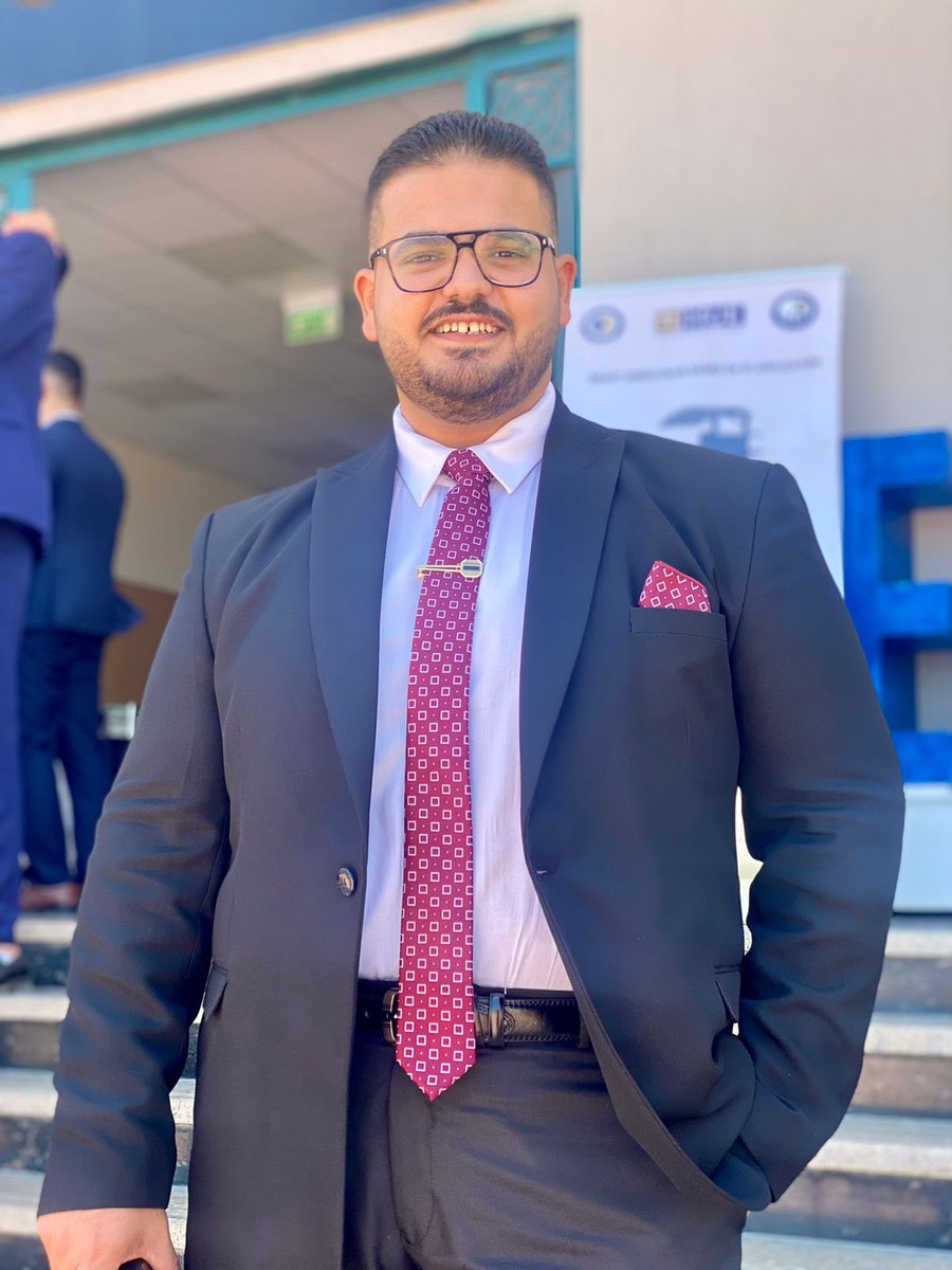 الحمدالله وبفضل الله نجح ابني ببكالوريوس الهندسة قسم ميكاترونيك  بتقدير جيد وبمشروع التخرج امتياز والحمدالله اتممنا المشوار معه على اكمل وجه بفضل الله وكرمه