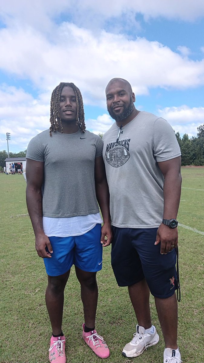 Malik2Garrison tweet media