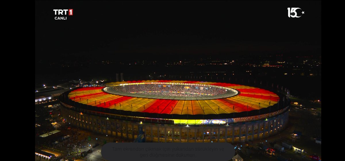 Sfran_34's tweet photo. #SONDAKİKA
Avrupa şampiyonu İngiltere yi 2-1 yenen İspanya oldu.
#ispanya #ingiltere #sondakika #uefa #euro2014 https://t.co/fNdAHgJOOG