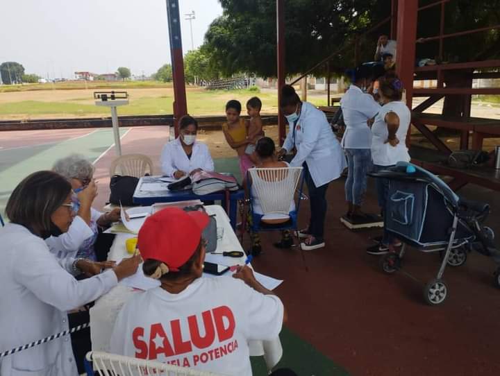 #CubaPorLaVida Jornada  de Salud,CDI El Manzanillo estado Zulia, encaminada a mejorar la atención al pueblo venezolano.