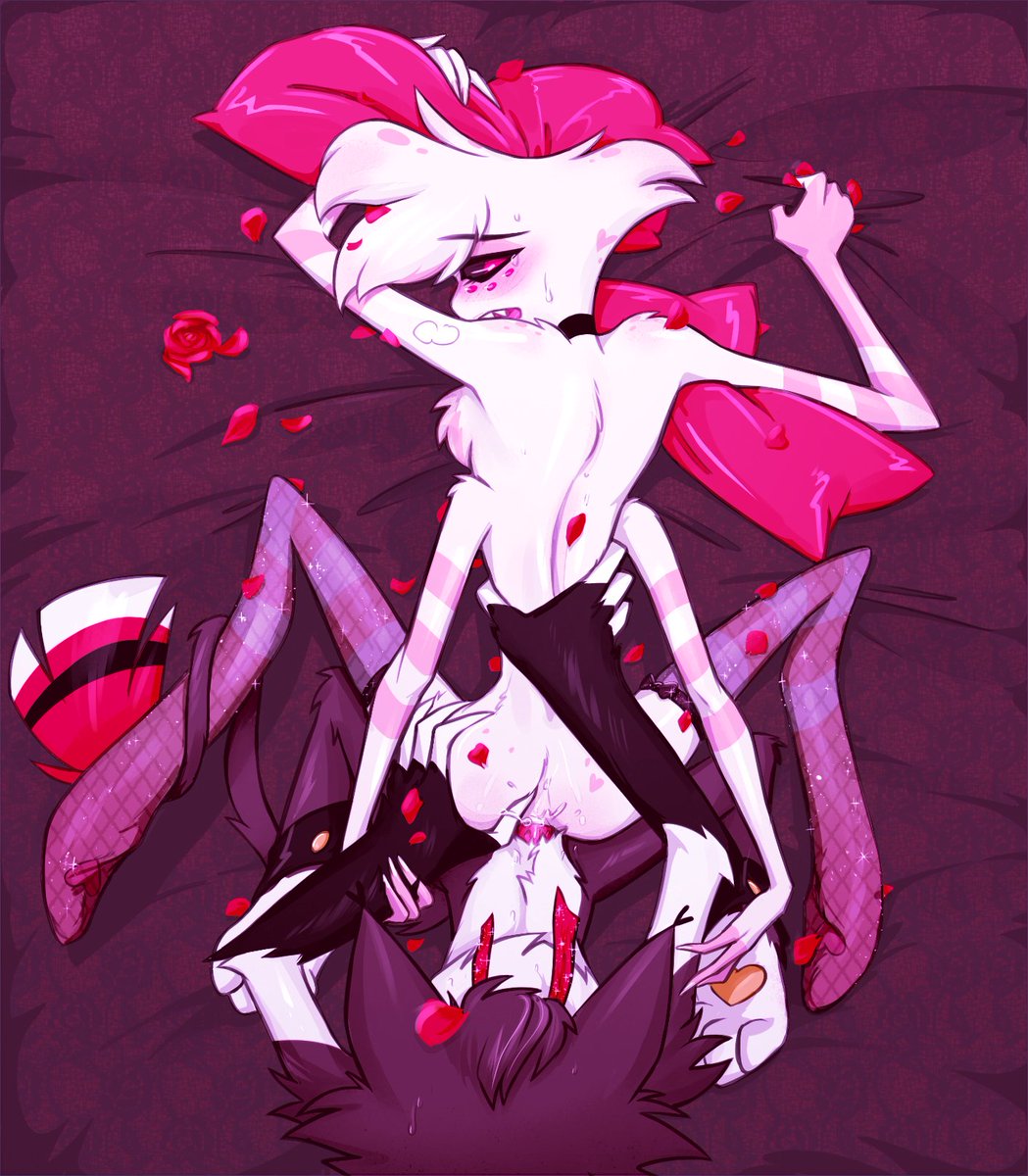 LunaticaLuna tweet media