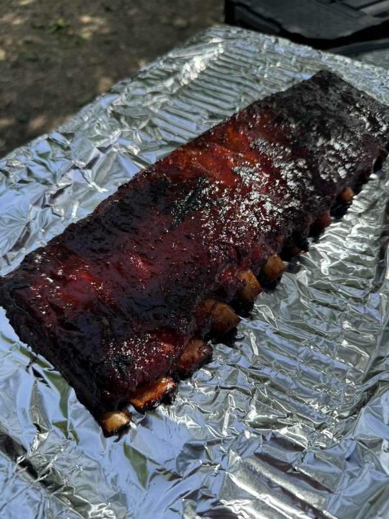 Trex530's tweet photo. Spare ribs #TexasBBQ #offsetsmoker #realwood #postoak https://t.co/uHj3WTVT0Y