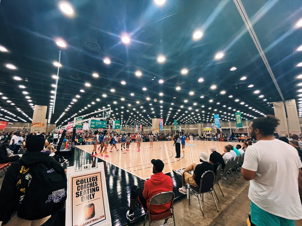 Back in NY after experiencing July Session #1 on the girls side. 

Exhausted.. but have to say. An incredible experience was had. Challenged everyday, and quite honestly witnessed a magical run from <a href="/NYBBallAcademy/">New York Basketball Academy</a> high school girls. 

Time for bed. 
🅰️