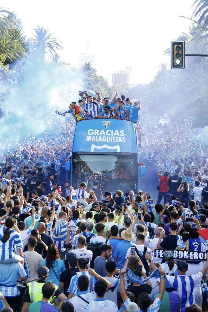 Superb0ke's tweet photo. Lo siento, no puedo disimular mi impasibilidad ante la victoria, me hace ilusión pero llegué al peak de la felicidad , de la dopamina y de todo el 22 de junio con el gol de un chavalillo. Ya nada me genera placer, como los ludópatas, buscando dopamina, pero solo me la da el mlg😭 https://t.co/iZTzR29lUv