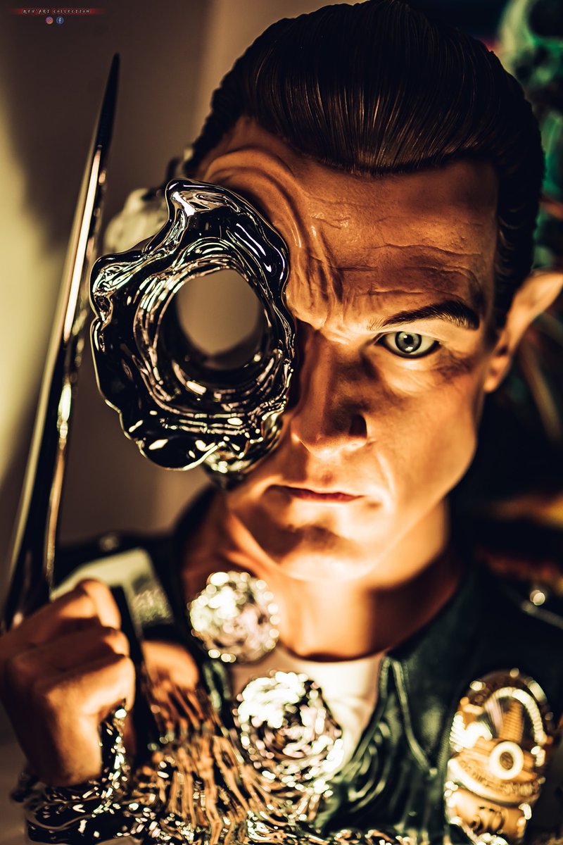 PureArtsLimited's tweet photo. Terminator collector Kevin shared these awesome shots of his T-1000 and T-800 😍

Check out our full Terminator 2 collection ⬇️ 
https://t.co/7PZjcG8yNq

📷 Show us your PureArts collection! Tag us &amp; use #PureArtsSnap https://t.co/2Osq017xfC